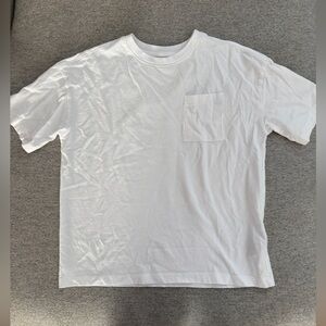 Old Navy White Short Sleeve Tee